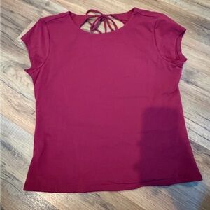 Women’s Burgundy Short Sleeve Shirt With Open Back
